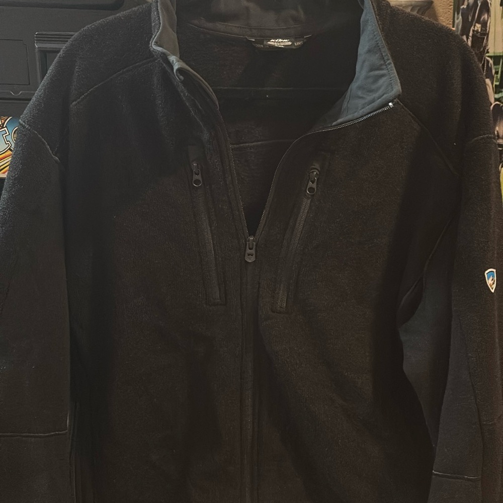 Men’s Kühl sweater zip up. Size xxl